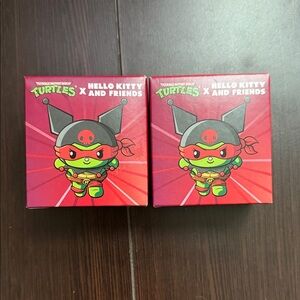 2 Hello Kitty Ninja Turtle Action Figure - Green and Red